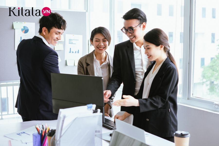 giao tiếp trong môi trường công sở van-phong